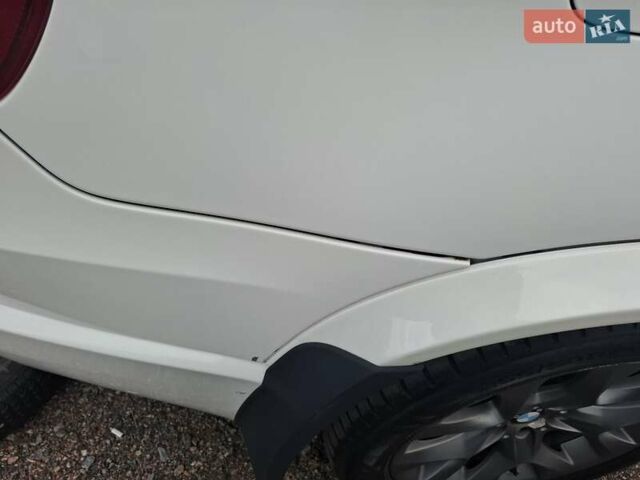 Белый БМВ Х5, объемом двигателя 2.98 л и пробегом 189 тыс. км за 13999 $, фото 47 на Automoto.ua