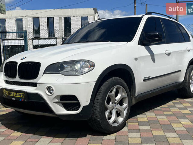Белый БМВ Х5, объемом двигателя 3 л и пробегом 301 тыс. км за 15999 $, фото 2 на Automoto.ua