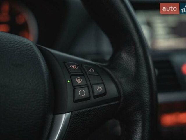 Білий БМВ Х5, об'ємом двигуна 3 л та пробігом 204 тис. км за 18999 $, фото 32 на Automoto.ua