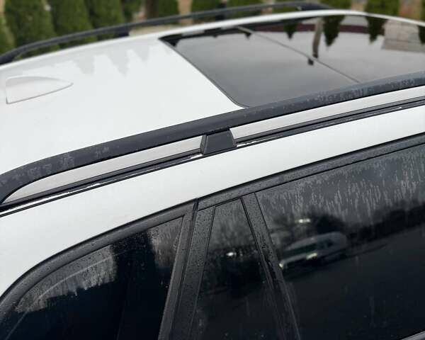 Білий БМВ Х5, об'ємом двигуна 3 л та пробігом 238 тис. км за 15500 $, фото 31 на Automoto.ua