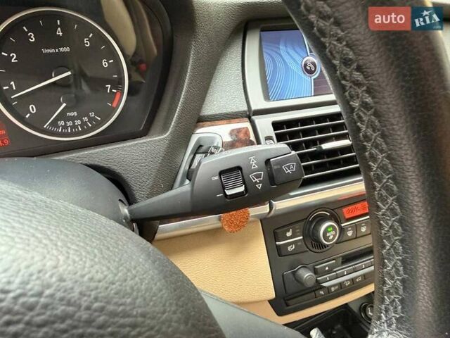 Белый БМВ Х5, объемом двигателя 2.98 л и пробегом 265 тыс. км за 14990 $, фото 20 на Automoto.ua