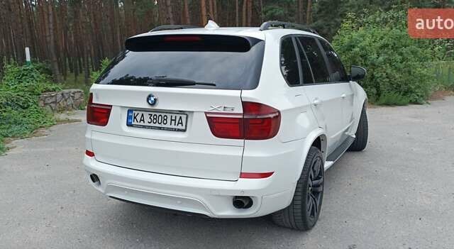Белый БМВ Х5, объемом двигателя 3.5 л и пробегом 280 тыс. км за 15500 $, фото 7 на Automoto.ua