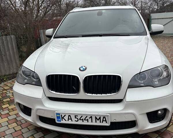 Білий БМВ Х5, об'ємом двигуна 2.99 л та пробігом 315 тис. км за 17500 $, фото 6 на Automoto.ua