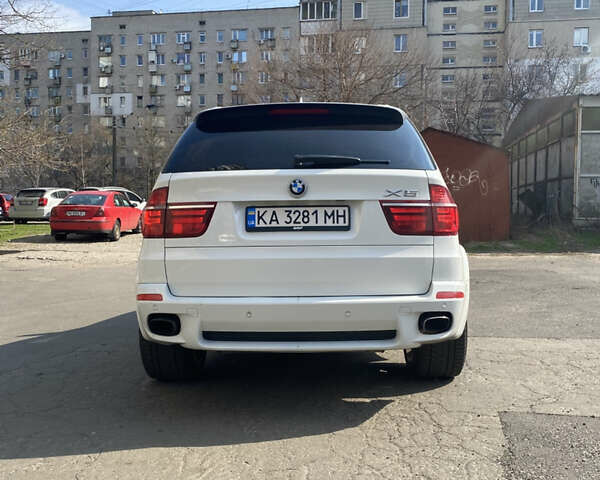 Белый БМВ Х5, объемом двигателя 2.98 л и пробегом 212 тыс. км за 15400 $, фото 3 на Automoto.ua