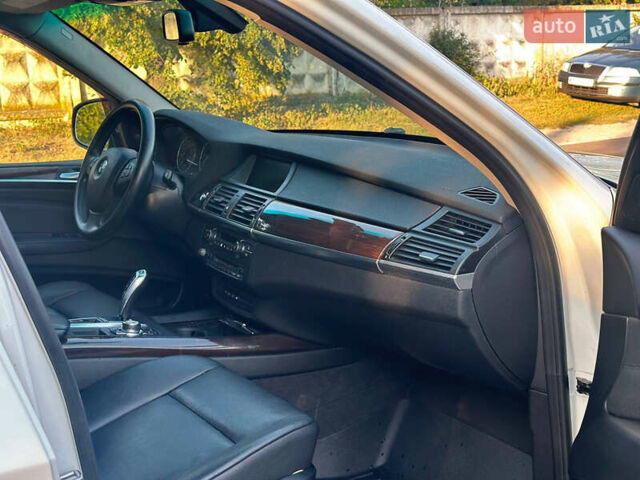 Білий БМВ Х5, об'ємом двигуна 0 л та пробігом 318 тис. км за 13750 $, фото 21 на Automoto.ua