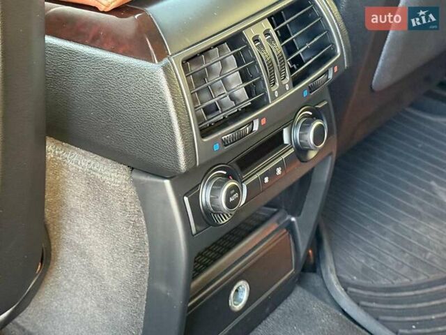 Белый БМВ Х5, объемом двигателя 3 л и пробегом 155 тыс. км за 19440 $, фото 16 на Automoto.ua