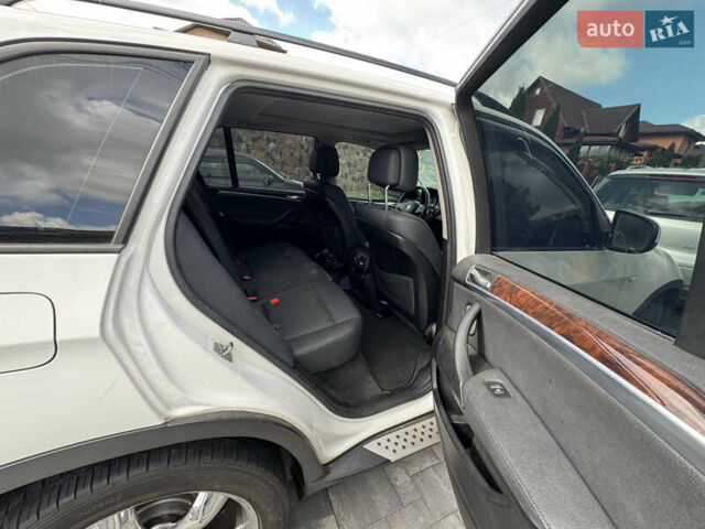 Білий БМВ Х5, об'ємом двигуна 3 л та пробігом 275 тис. км за 10499 $, фото 14 на Automoto.ua