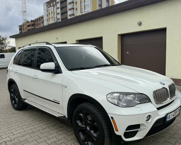 Білий БМВ Х5, об'ємом двигуна 3 л та пробігом 245 тис. км за 16400 $, фото 21 на Automoto.ua
