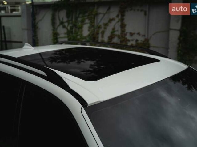 Білий БМВ Х5, об'ємом двигуна 2.99 л та пробігом 202 тис. км за 21500 $, фото 26 на Automoto.ua