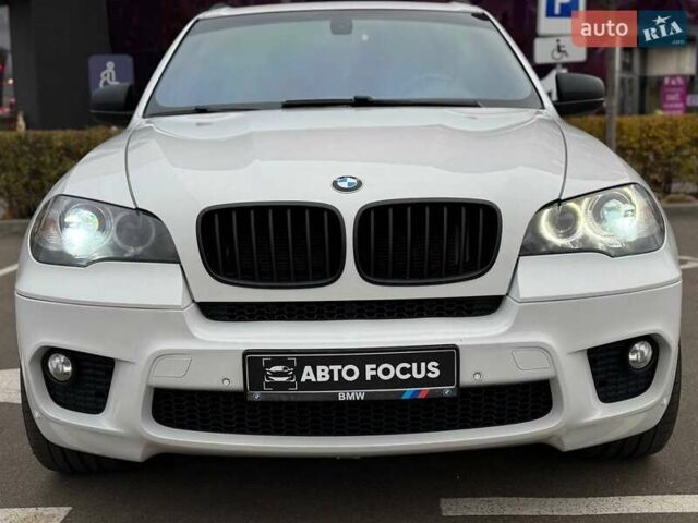 Белый БМВ Х5, объемом двигателя 2.98 л и пробегом 291 тыс. км за 16990 $, фото 2 на Automoto.ua