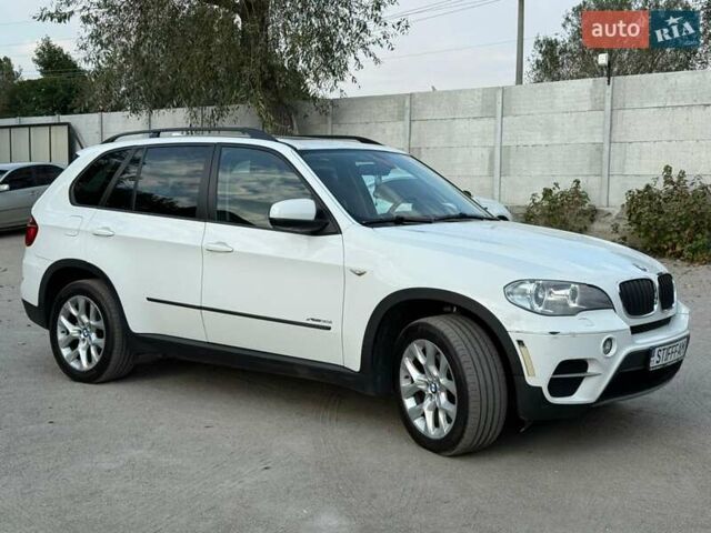 Білий БМВ Х5, об'ємом двигуна 2.98 л та пробігом 185 тис. км за 14999 $, фото 4 на Automoto.ua