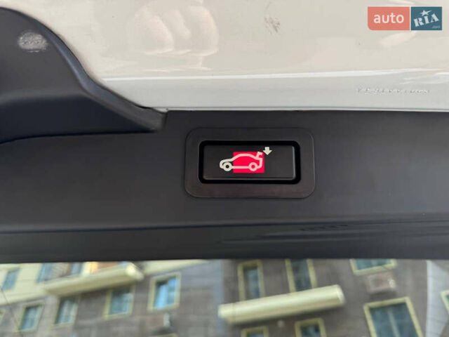 Білий БМВ Х5, об'ємом двигуна 3 л та пробігом 200 тис. км за 13900 $, фото 22 на Automoto.ua