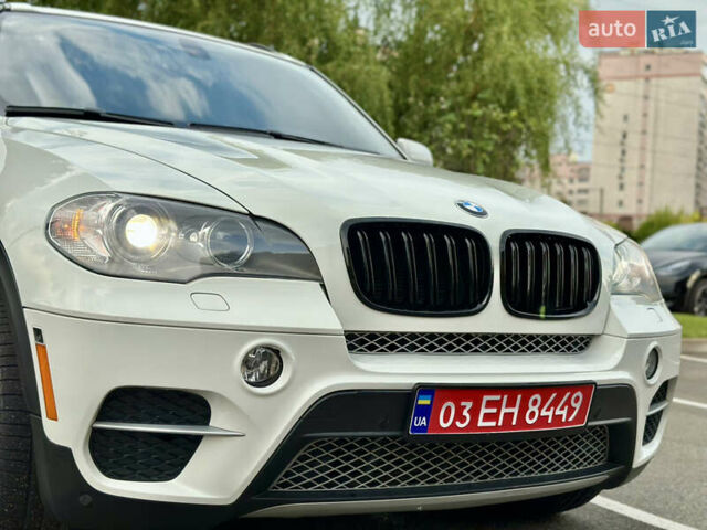 Белый БМВ Х5, объемом двигателя 3 л и пробегом 214 тыс. км за 18499 $, фото 14 на Automoto.ua