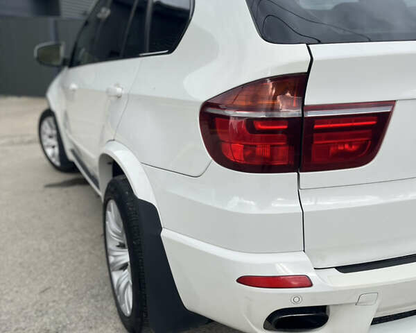 БМВ Х5 2012 в Ивано-Франковске на Automoto.ua Белый БМВ Х5, объемом двигателя 3 л и пробегом 265 тыс. км за 19900 $, фото 13 на Automoto.ua