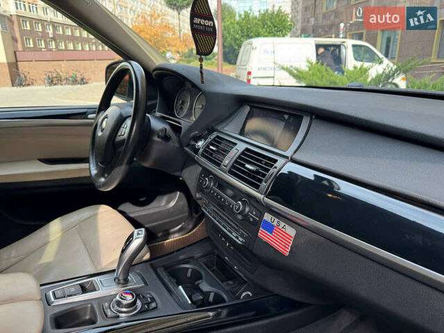 Білий БМВ Х5, об'ємом двигуна 3 л та пробігом 200 тис. км за 13900 $, фото 26 на Automoto.ua