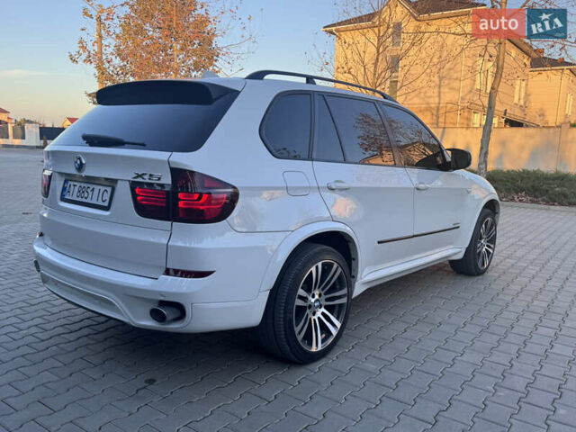 Белый БМВ Х5, объемом двигателя 3 л и пробегом 234 тыс. км за 15800 $, фото 75 на Automoto.ua