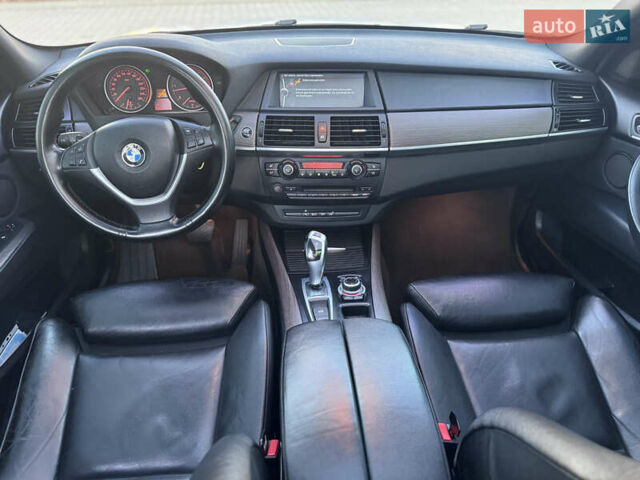 Белый БМВ Х5, объемом двигателя 3 л и пробегом 234 тыс. км за 15800 $, фото 51 на Automoto.ua