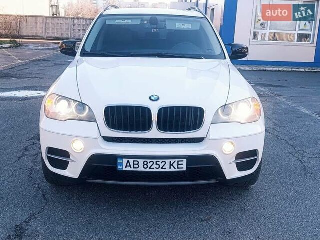 Білий БМВ Х5, об'ємом двигуна 3 л та пробігом 263 тис. км за 12600 $, фото 5 на Automoto.ua