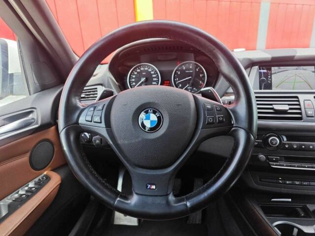 Белый БМВ Х5, объемом двигателя 3 л и пробегом 148 тыс. км за 17000 $, фото 12 на Automoto.ua