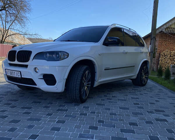 Белый БМВ Х5, объемом двигателя 2.99 л и пробегом 240 тыс. км за 15500 $, фото 2 на Automoto.ua