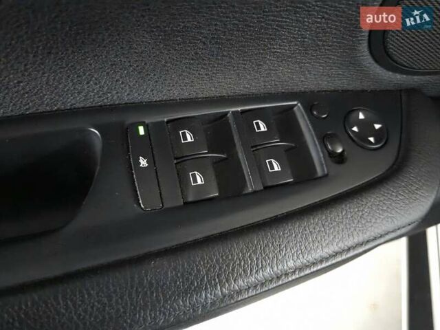 Білий БМВ Х5, об'ємом двигуна 2.98 л та пробігом 175 тис. км за 15999 $, фото 31 на Automoto.ua