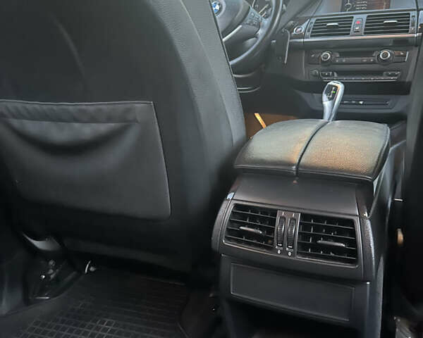 Білий БМВ Х5, об'ємом двигуна 2.99 л та пробігом 190 тис. км за 17500 $, фото 27 на Automoto.ua
