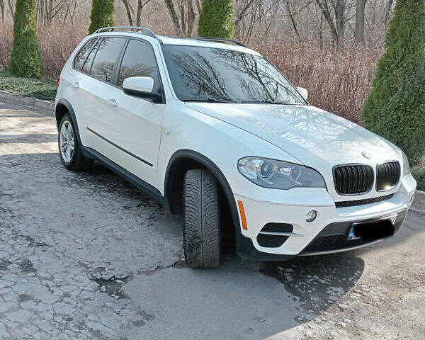 Белый БМВ Х5, объемом двигателя 2.98 л и пробегом 217 тыс. км за 16600 $, фото 22 на Automoto.ua