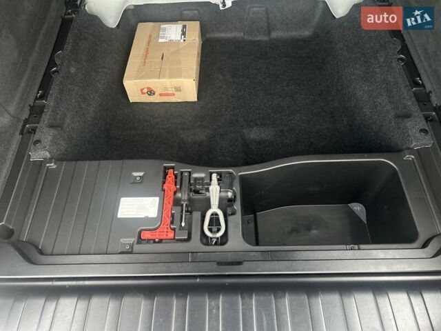 Белый БМВ Х5, объемом двигателя 3 л и пробегом 189 тыс. км за 21500 $, фото 30 на Automoto.ua