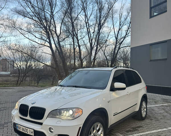 Белый БМВ Х5, объемом двигателя 2.99 л и пробегом 259 тыс. км за 16400 $, фото 59 на Automoto.ua