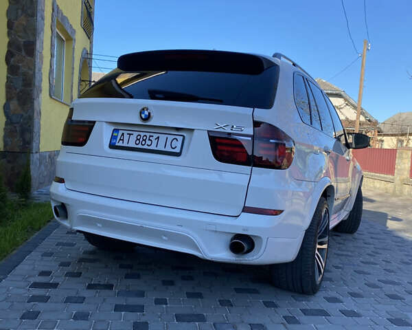 Белый БМВ Х5, объемом двигателя 2.99 л и пробегом 240 тыс. км за 15500 $, фото 4 на Automoto.ua