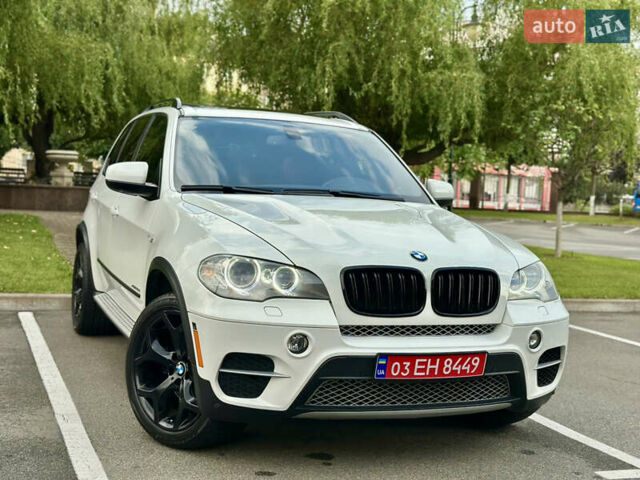 Белый БМВ Х5, объемом двигателя 3 л и пробегом 214 тыс. км за 18499 $, фото 2 на Automoto.ua
