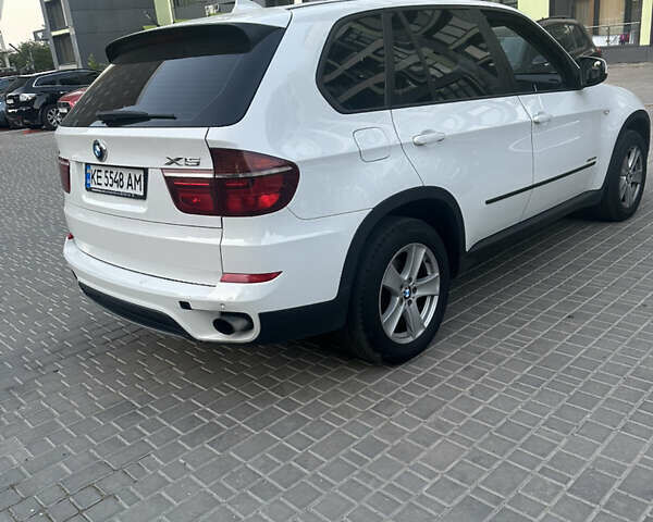 Білий БМВ Х5, об'ємом двигуна 2.99 л та пробігом 190 тис. км за 17500 $, фото 47 на Automoto.ua