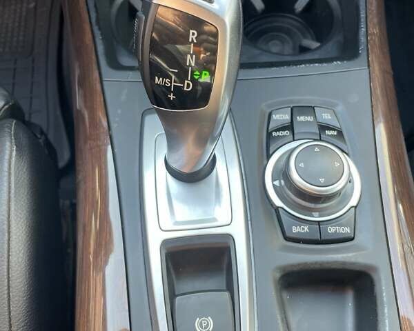 Білий БМВ Х5, об'ємом двигуна 2.98 л та пробігом 197 тис. км за 14500 $, фото 8 на Automoto.ua