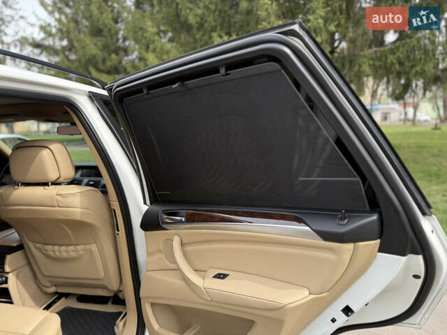 Белый БМВ Х5, объемом двигателя 2.99 л и пробегом 216 тыс. км за 17900 $, фото 21 на Automoto.ua