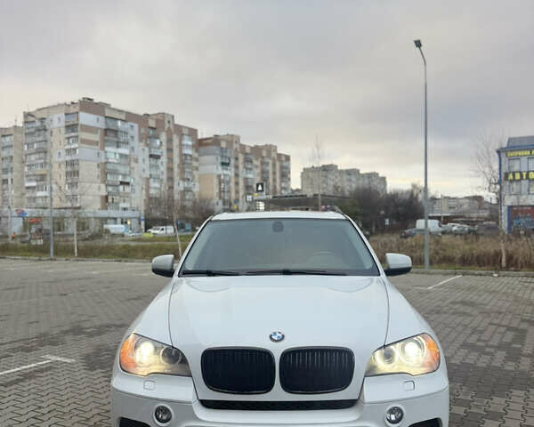 Белый БМВ Х5, объемом двигателя 2.99 л и пробегом 259 тыс. км за 16400 $, фото 41 на Automoto.ua