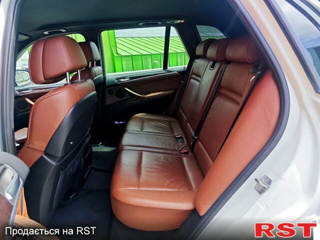 Білий БМВ Х5, об'ємом двигуна 3 л та пробігом 148 тис. км за 17000 $, фото 6 на Automoto.ua