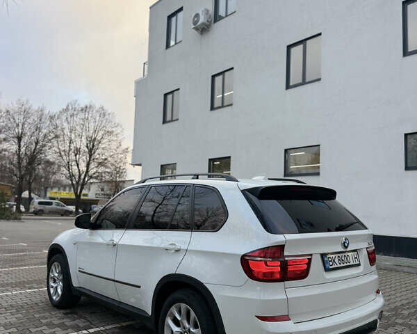 Белый БМВ Х5, объемом двигателя 2.99 л и пробегом 259 тыс. км за 16400 $, фото 55 на Automoto.ua