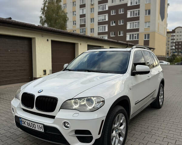 Белый БМВ Х5, объемом двигателя 2.99 л и пробегом 259 тыс. км за 16500 $, фото 67 на Automoto.ua