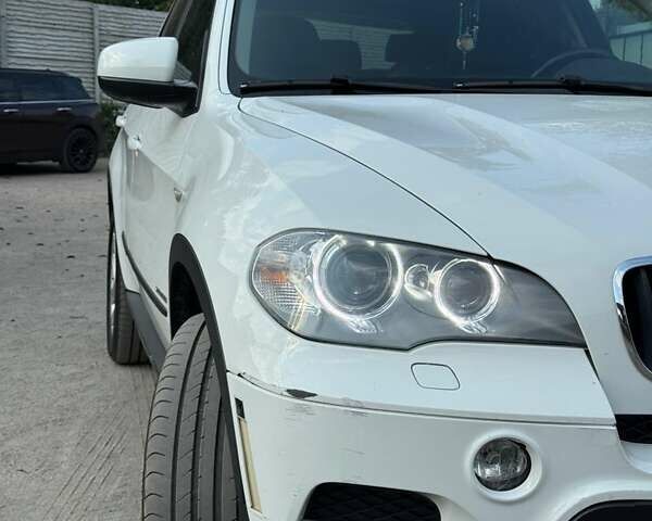 Білий БМВ Х5, об'ємом двигуна 2.98 л та пробігом 185 тис. км за 14999 $, фото 6 на Automoto.ua