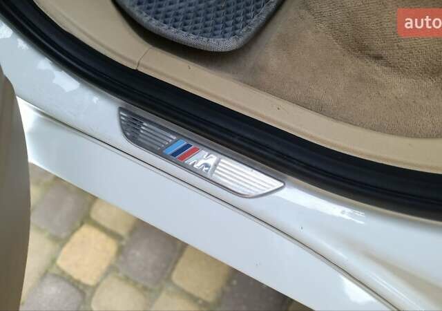 Білий БМВ Х5, об'ємом двигуна 3.5 л та пробігом 291 тис. км за 12500 $, фото 13 на Automoto.ua