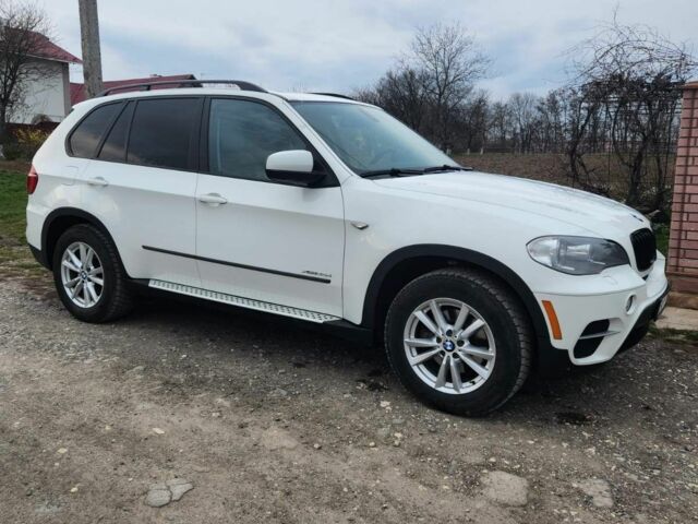 Белый БМВ Х5, объемом двигателя 3 л и пробегом 215 тыс. км за 16800 $, фото 5 на Automoto.ua
