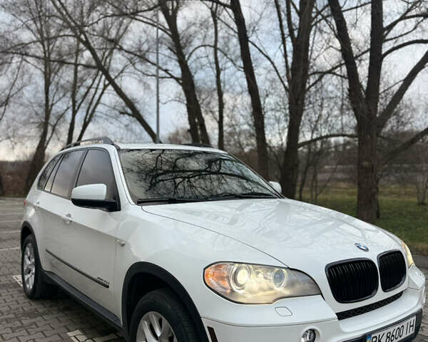 Белый БМВ Х5, объемом двигателя 2.99 л и пробегом 259 тыс. км за 16400 $, фото 54 на Automoto.ua