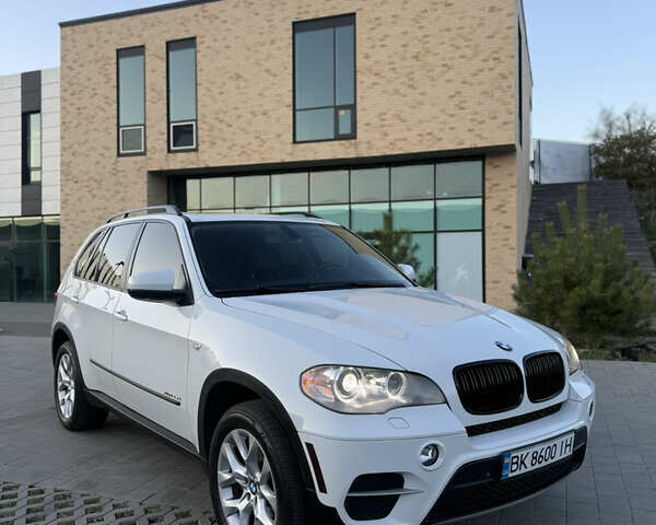 Белый БМВ Х5, объемом двигателя 2.99 л и пробегом 259 тыс. км за 16500 $, фото 43 на Automoto.ua