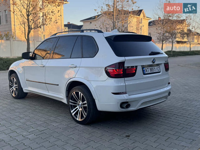 Белый БМВ Х5, объемом двигателя 3 л и пробегом 234 тыс. км за 15800 $, фото 71 на Automoto.ua