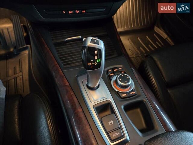 Білий БМВ Х5, об'ємом двигуна 2.98 л та пробігом 178 тис. км за 15555 $, фото 23 на Automoto.ua