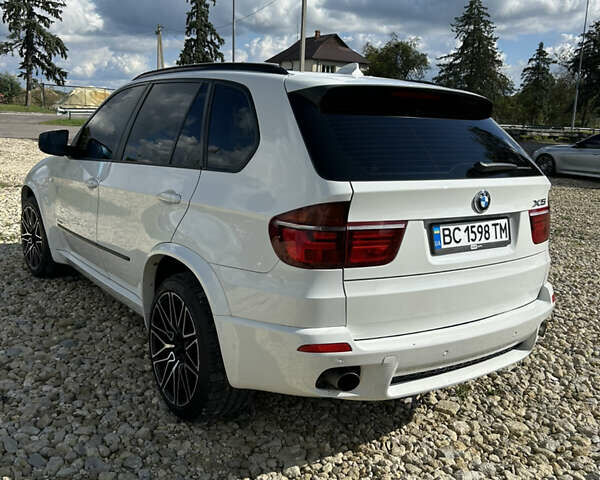Белый БМВ Х5, объемом двигателя 2.98 л и пробегом 225 тыс. км за 11800 $, фото 5 на Automoto.ua