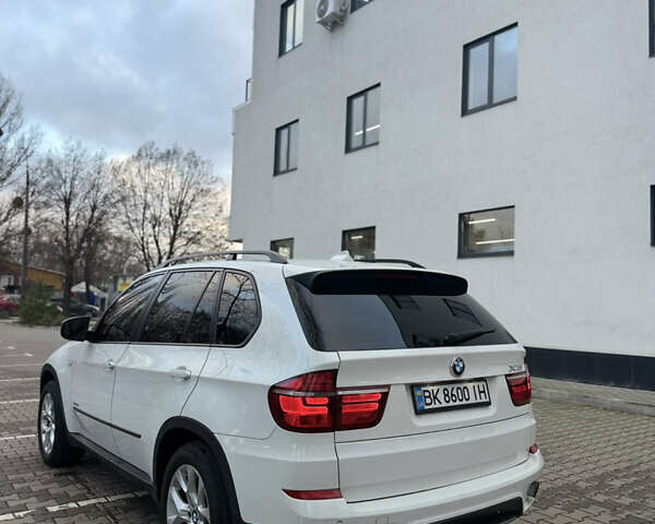 Белый БМВ Х5, объемом двигателя 2.99 л и пробегом 259 тыс. км за 16400 $, фото 30 на Automoto.ua