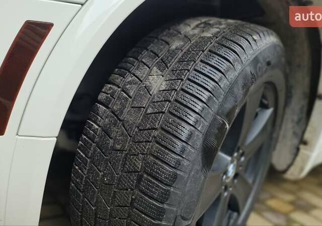 Білий БМВ Х5, об'ємом двигуна 3.5 л та пробігом 291 тис. км за 12500 $, фото 7 на Automoto.ua