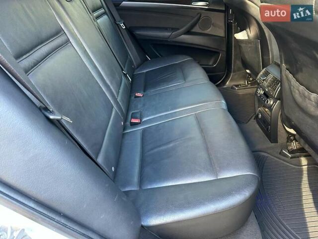 Белый БМВ Х5, объемом двигателя 3 л и пробегом 263 тыс. км за 17490 $, фото 8 на Automoto.ua