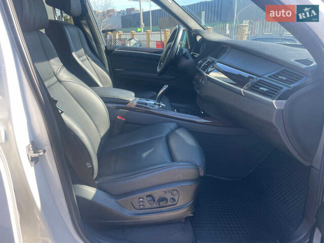 Белый БМВ Х5, объемом двигателя 2.98 л и пробегом 152 тыс. км за 20500 $, фото 11 на Automoto.ua